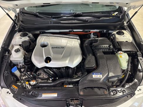 Used 2013 Hyundai Sonata Hybrid FWD image 37