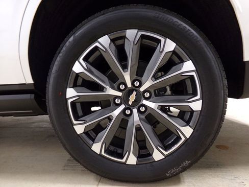 New 2025 Chevrolet Tahoe High Country image 34