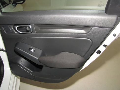 Certified 2024 Honda Civic EX image 19