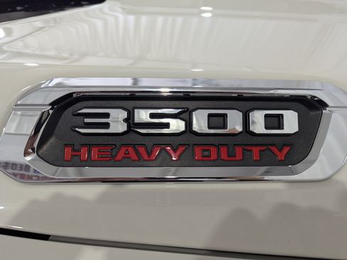 Used 2020 RAM 3500 Laramie AWD/4WD image 8
