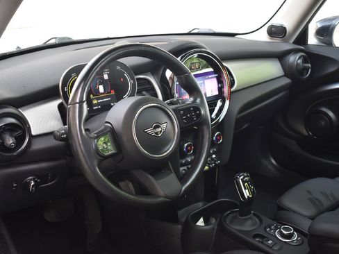 Used 2024 MINI Cooper SE FWD image 13