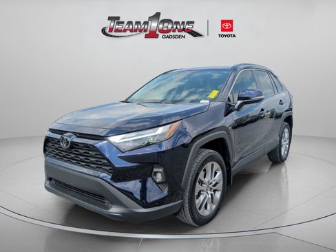 Used 2024 Toyota RAV4 XLE Premium AWD/4WD image 4