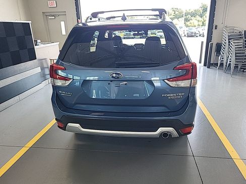 Used 2019 Subaru Forester Touring AWD/4WD image 6