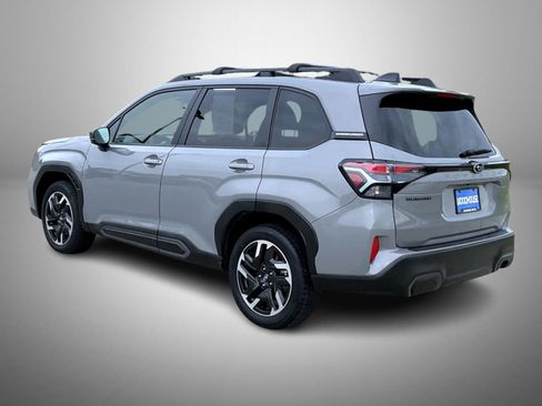 Used 2025 Subaru Forester Limited AWD/4WD image 7