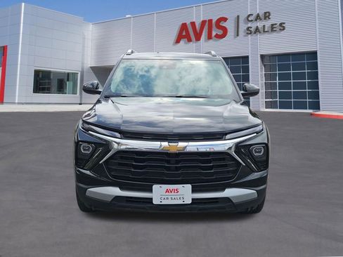 Used 2025 Chevrolet TrailBlazer LT AWD/4WD image 10