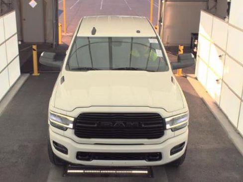 Used 2020 RAM 2500 Laramie w/ Night Edition image 2