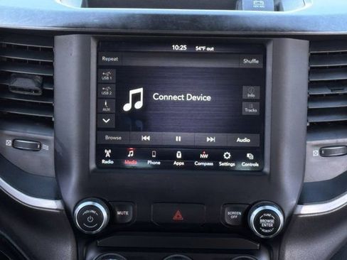 Used 2021 RAM 1500 Big Horn image 17