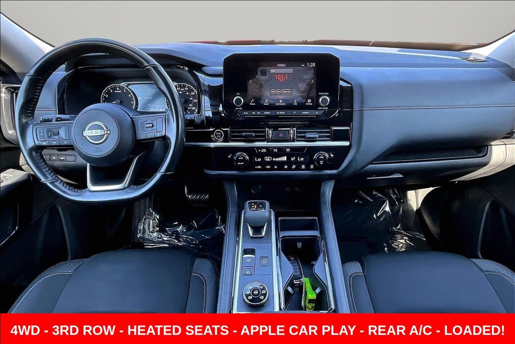 Used 2024 Nissan Pathfinder SV w/ SV Premium Package AWD/4WD image 7
