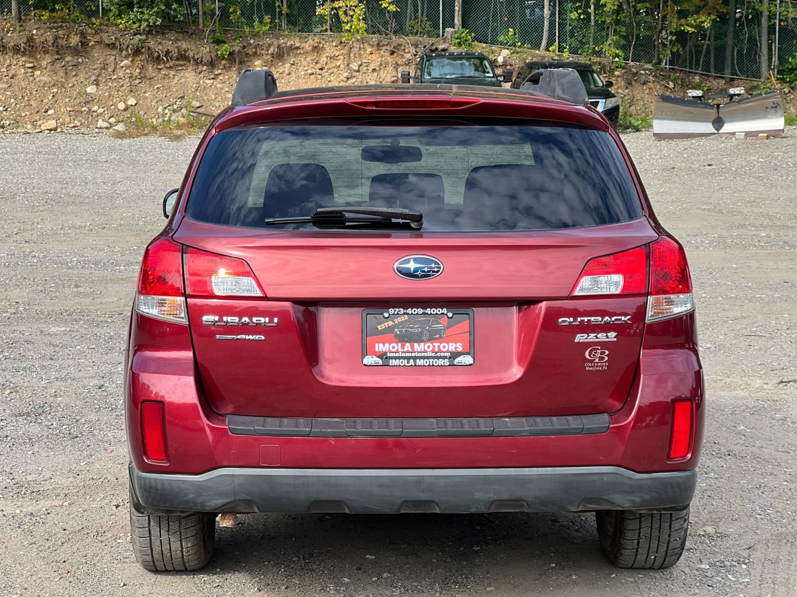 Used 2013 Subaru Outback 2.5i Premium w/ All-Weather Pkg AWD/4WD image 5