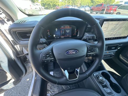 New 2026 Ford Maverick Lariat w/ Black Appearance Package AWD/4WD image 24