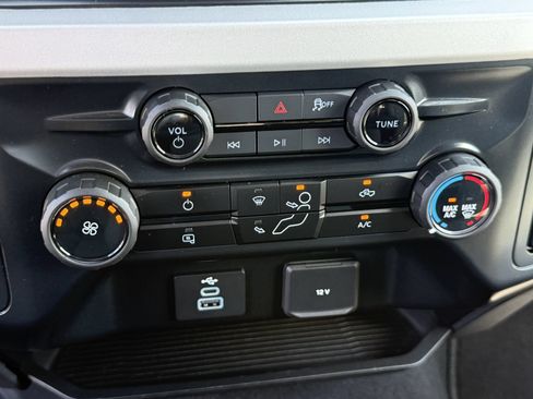 Certified 2026 Ford F250 XLT AWD/4WD image 23