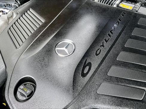 Used 2023 Mercedes-Benz S 500 4MATIC image 40
