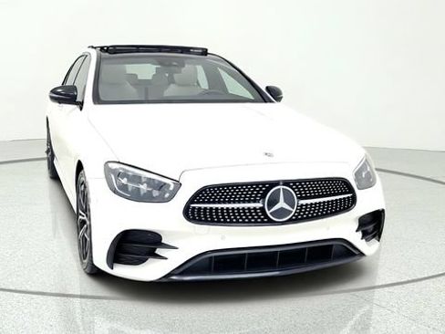 Used 2023 Mercedes-Benz E 350 Sedan w/ Premium Package image 2