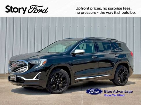 Used 2020 GMC Terrain Denali w/ Denali Premium Package AWD/4WD image 1
