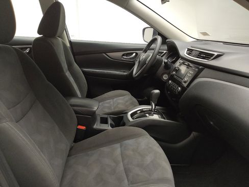 Used 2016 Nissan Rogue S AWD/4WD image 21