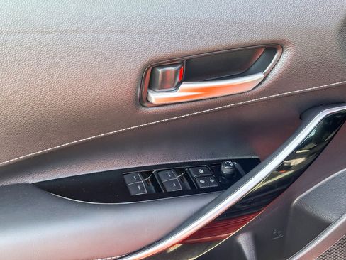 Certified 2025 Toyota Corolla XSE image 22