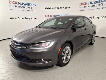 Used 2015 Chrysler 200 S w/ Comfort Group
