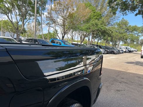 Used 2025 RAM 1500 Big Horn RWD image 18