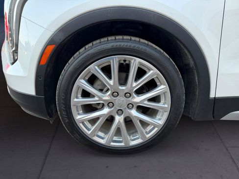 Certified 2023 Cadillac XT4 Premium Luxury w/ Technology Package FWD image 14