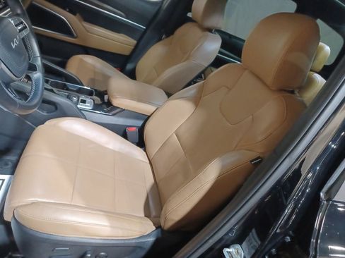 Used 2022 Kia Telluride SX w/ Nightfall Edition Package image 13