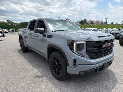 Used 2024 GMC Sierra 1500 Elevation AWD/4WD image 10