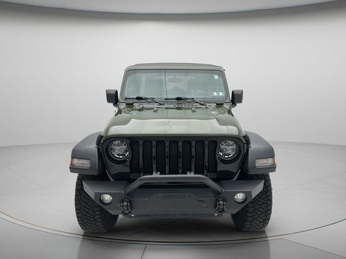 Used 2021 Jeep Wrangler Unlimited Sport AWD/4WD image 2