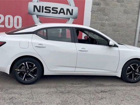 New 2025 Nissan Sentra SV w/ All-Weather Package image 4