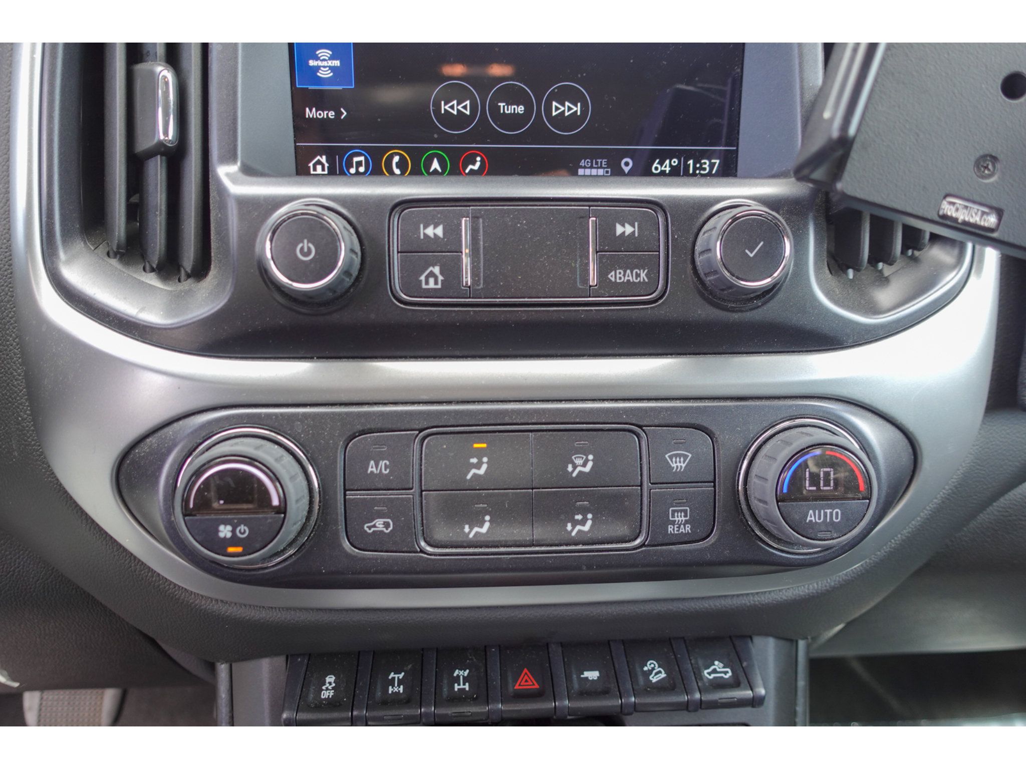 Used 2022 Chevrolet Colorado ZR2 w/ Colorado ZR2 Bison Edition AWD/4WD image 18