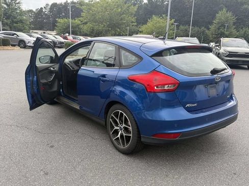 Used 2018 Ford Focus SEL FWD image 6