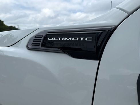 New 2026 GMC Sierra 2500 Denali Ultimate AWD/4WD image 9