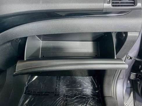 Used 2021 Honda Pilot Touring image 31
