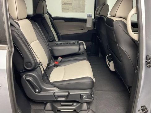 New 2026 Honda Odyssey Elite image 28