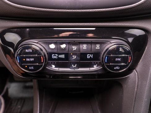 Used 2021 Buick Encore GX Select FWD image 22
