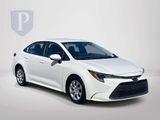 Used 2023 Toyota Corolla LE image 2