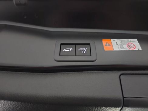 Used 2026 Toyota RAV4 AWD Plug-in Hybrid image 16