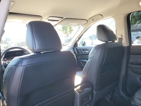 Certified 2024 Nissan Pathfinder SL image 13