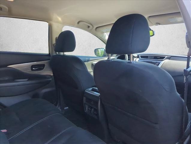 Used 2018 Nissan Murano SV FWD image 25
