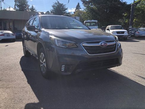 Used 2020 Subaru Outback Premium w/ Popular Package #1 AWD/4WD image 6