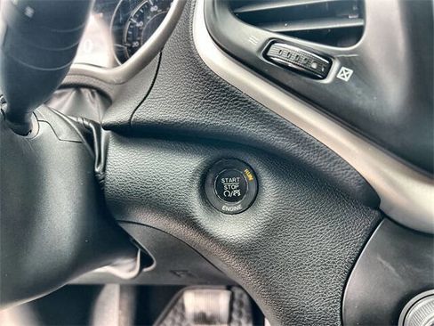 Used 2014 Jeep Cherokee Trailhawk w/ Technology Group image 16