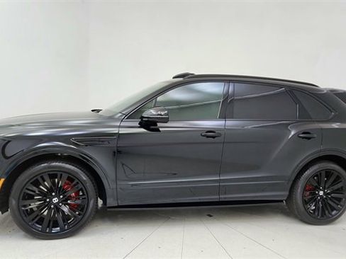 Used 2022 Bentley Bentayga Speed image 3