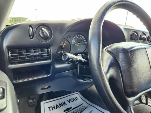 Used 1995 Chevrolet Monte Carlo Z34 image 24