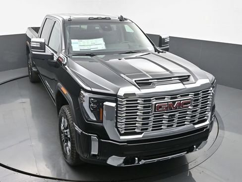 New 2025 GMC Sierra 2500 Denali w/ Denali Reserve Package image 45