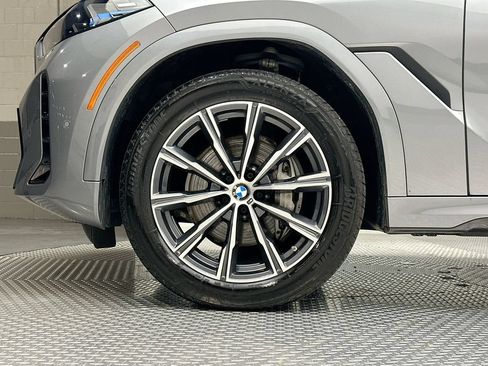 Used 2024 BMW X6 xDrive40i w/ Executive Package AWD/4WD image 17