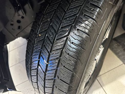 Used 2019 Ford F150 Lariat image 28