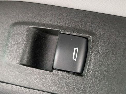 Certified 2024 Chevrolet Equinox LS w/ LS Convenience Package image 34