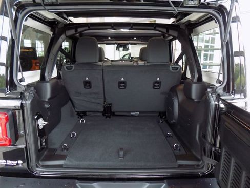 New 2026 Jeep Wrangler Unlimited Sport AWD/4WD image 28