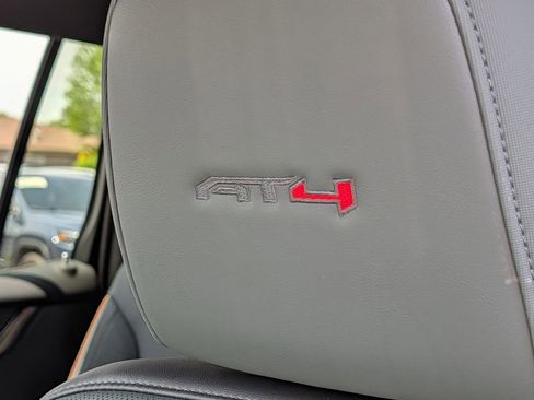 New 2026 GMC Acadia AT4 w/ Luxury Package AWD/4WD image 42