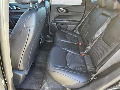 New 2026 Jeep Compass Latitude image 15