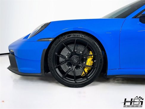 Used 2022 Porsche 911 GT3 image 18
