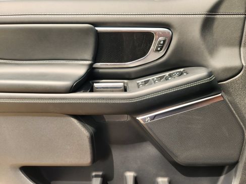 New 2027 Ford Expedition Platinum w/ Stealth Appearance Package AWD/4WD image 20